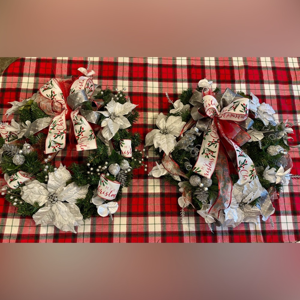 2 pc set! Silver White Red Christmas Holiday Wreaths 20” CUSTOM Poinsettia NEW!